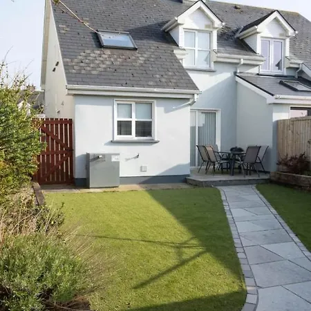 Modern Newly Refurbished House 10 Minute Walk From Ferienhaus Lahinch