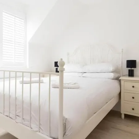 Modern Newly Refurbished House 10 Minute Walk From Lahinch